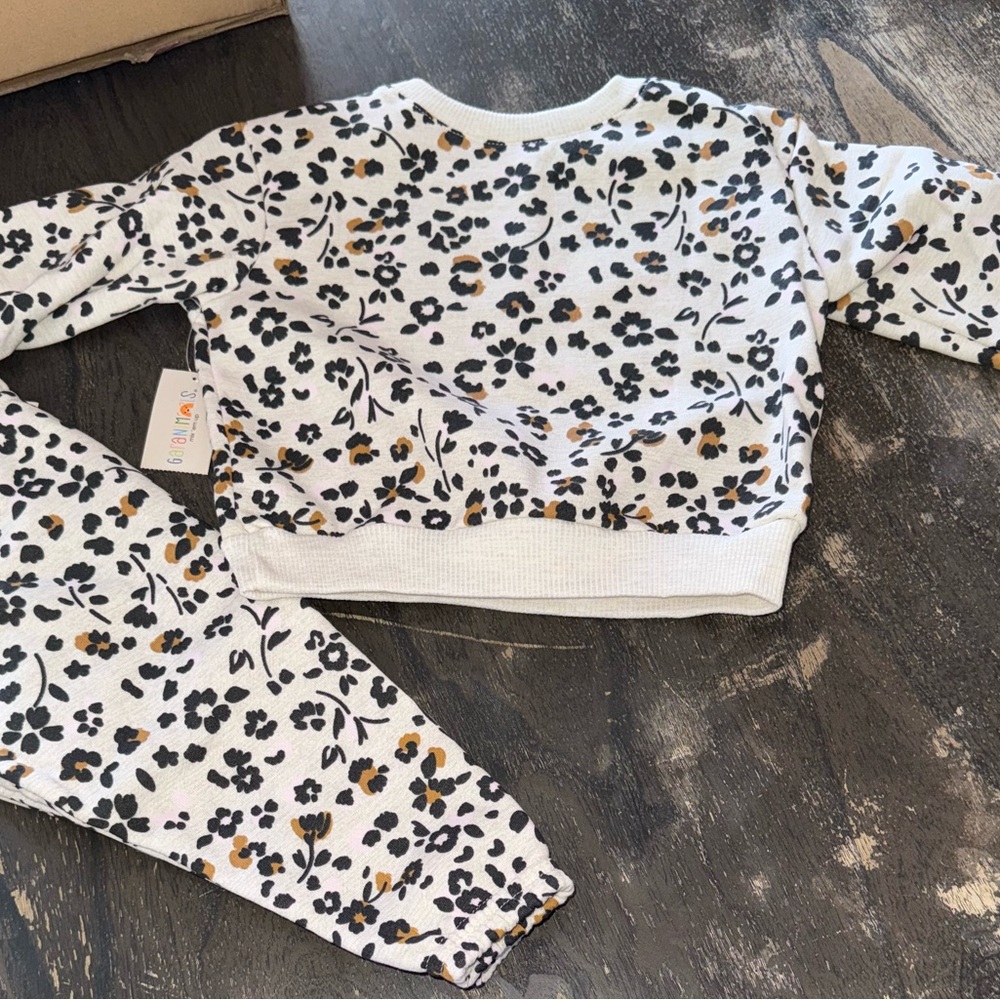 Garanimals floral print sweat suit